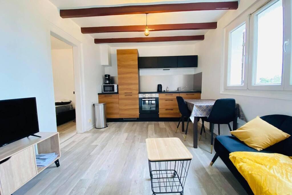 Appartement Cosy Avec Jardin Chaleureux ラン エクステリア 写真